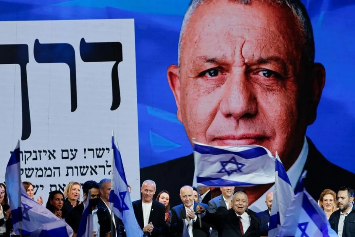 Gadi Eisenkot klaim unggul dari Netanyahu berdasarkan exit poll pemilu Israel. - dok Reuters