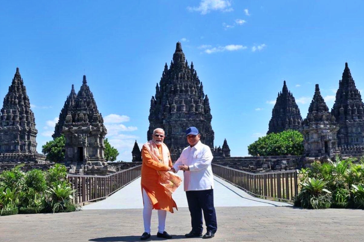 Modi Tutup Lawatan Indonesia dengan Restorasi Candi Prambanan
