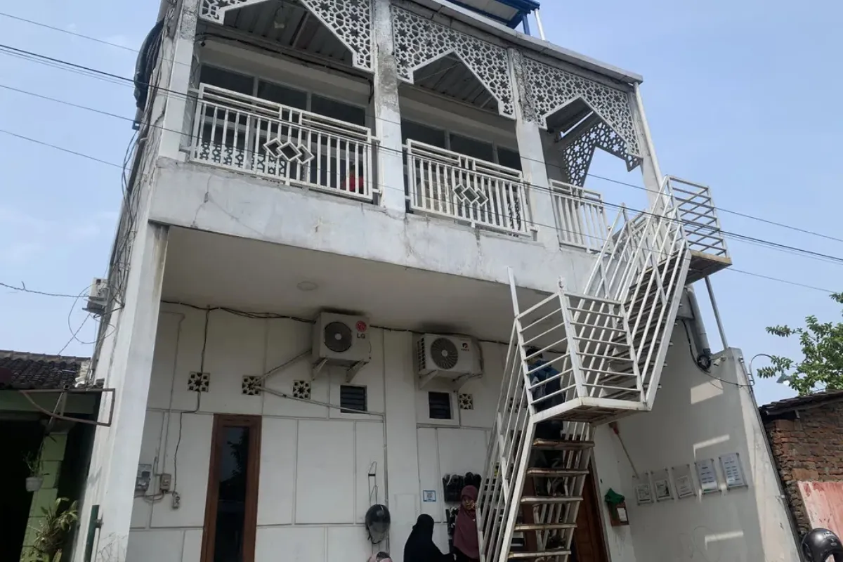 Penggerebekan Pesantren di Sukoharjo, Kamis (29/10/2026)