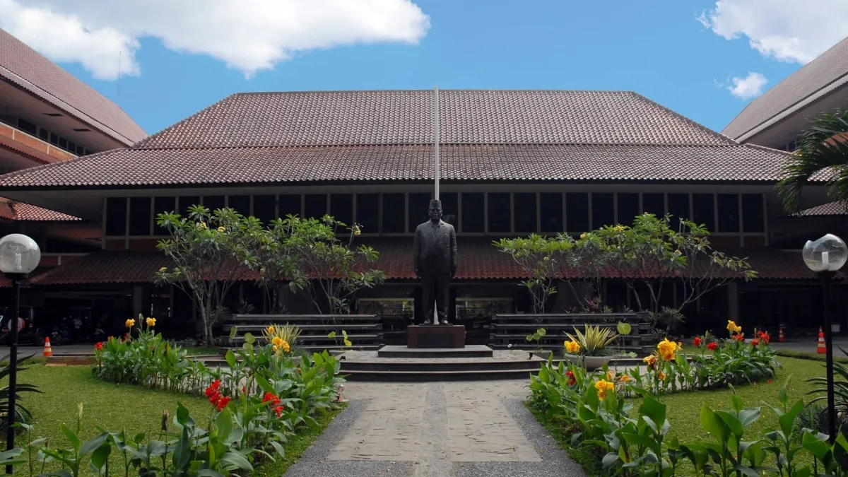 Patologi Digital di FH UI: Menguliti Dekadensi Moral Calon Yuris