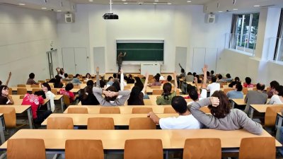 122 Program Studi Ditutup, Benarkah Kampus Menutupnya Secara Sukarela?