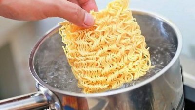 7 Mi Instan Terbaik Dunia 2026, Indomie Mi Goreng Tembus Dua Besar