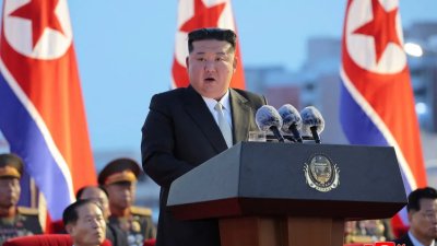 Agenda Militer Kim Jong Un, Kapal Rudal Nuklir 10.000 ton