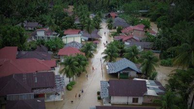 Akal Publik Menuntut Kejelasan: Analisis Krisis Banjir Sumatera dan Respons Pemerintah