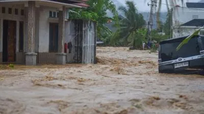 Banjir di Padang Rendam 120 Rumah, 672 Warga Mengungsi