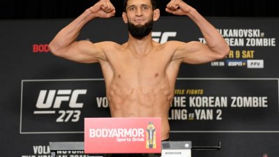 Khamzat Chimaev Tak Mau Baku Hantam di Luar Octagon Sebelum UFC 328