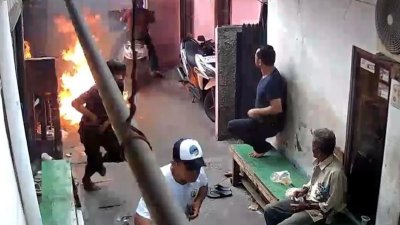 Molotov di Koja Meledak di Samping Ibu dan Anak, 4 Pelaku Diburu