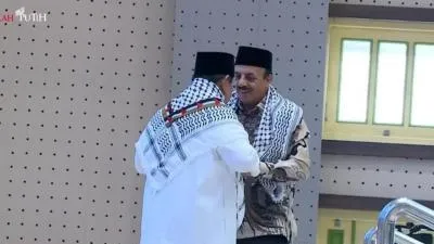 Nadi Umat Disayat Pelan-Pelan, Membaca Pesan Putin dan Sikap Prabowo