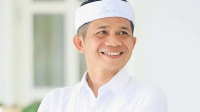 Om Zein Kena Sanksi Sosial oleh KDM, Wajib Renovasi 10 Rumah Janda