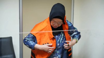 OTT Bupati Sukoharjo, KPK Sita Uang dan Emas Rp 21,2 Miliar