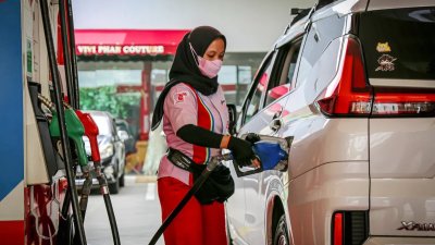 Pertamax Berpeluang Turun Agustus, Bahlil Panggil Pertamina