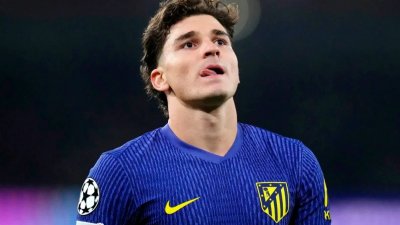 Real Madrid Siap Tikung Barcelona untuk Dapatkan Julian Alvarez