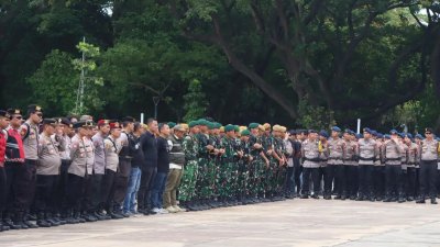 Strategi Pengamanan Humanis 7.728 Personel di Pasar Murah Lapangan Ikada