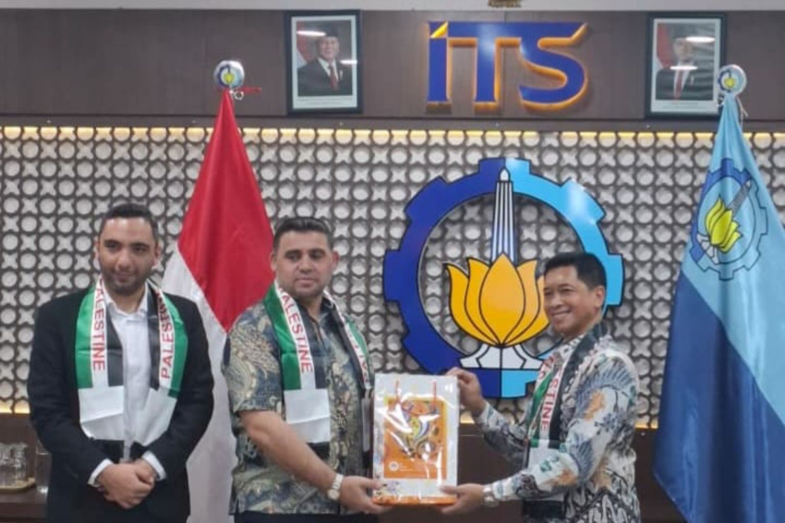ITS Buka Akses Pendidikan bagi Mahasiswa Palestina