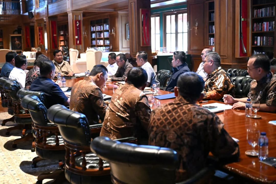Rapat Berjam-Jam di Hambalang Bahas Penertiban SDA: Prabowo Tegaskan Mandat Pasal 33