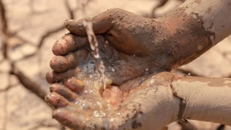 Krisis Air Jawa: Kegagalan Tata Kelola dan Ancaman Eksistensial