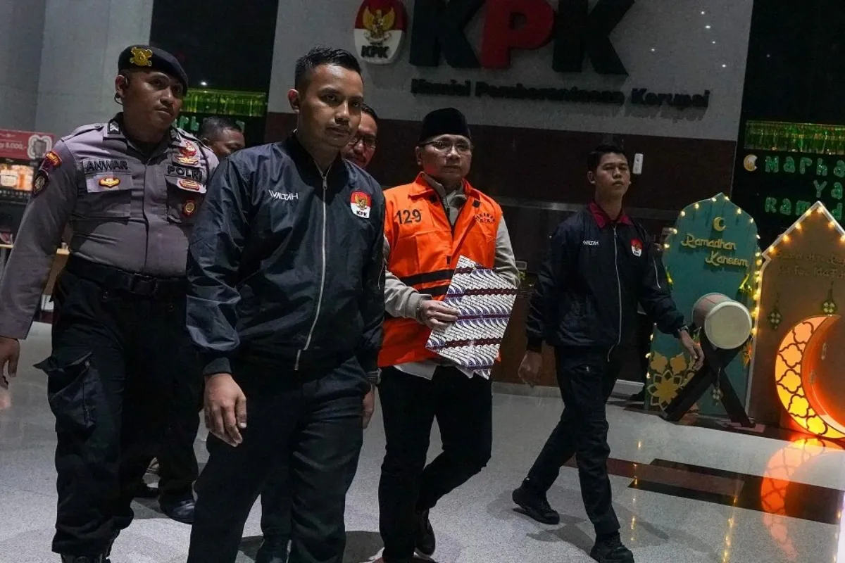 Paradoks Pansus Haji: Suap USD 1 Juta dan Upaya Pembungkaman Nalar Kritis
