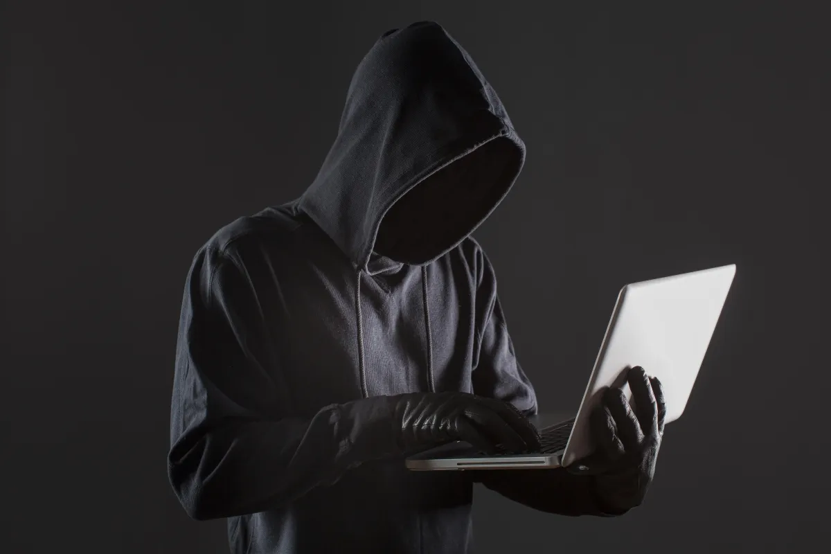 Paradoks Keamanan Digital: 2,8 Miliar Kredensial Bocor Akibat Eksploitasi Akses Sah