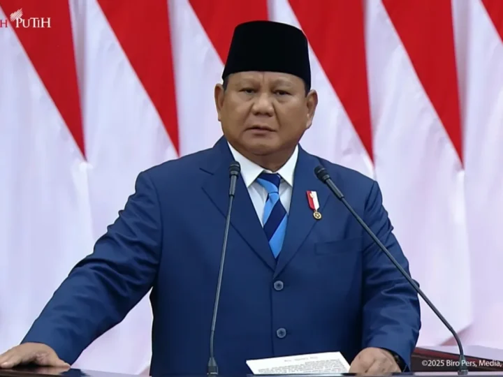 Anatomi Komunikasi Krisis: Alasan Filosofis Prabowo Ambil Alih Podium Menkeu