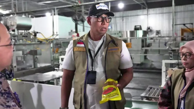 Dirut BULOG Sidak Produsen Minyakita PT KMR Usai Keluhan di Beberapa Daerah