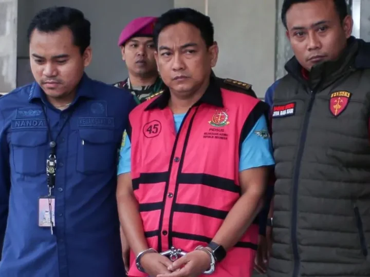 Eks Ketua Ombudsman Didakwa Suap Rp 4,8 M, Pakai Nama Samaran John Lennon