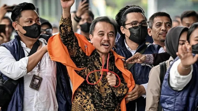 Roy Suryo dan dr Tifa Tolak Teken Berita Acara Penahanan