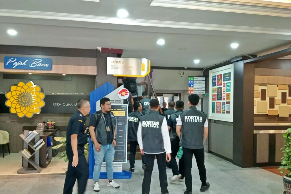 Kasus Impor HP Bekas Ilegal, 30 Pegawai Bea Cukai Juanda Diperiksa