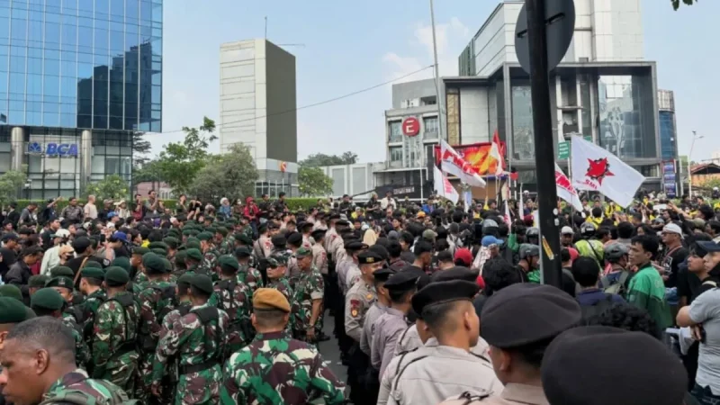 TNI Dikerahkan Saat Demo Mahasiswa, Mabes TNI Tegaskan Hanya Bantu Polisi