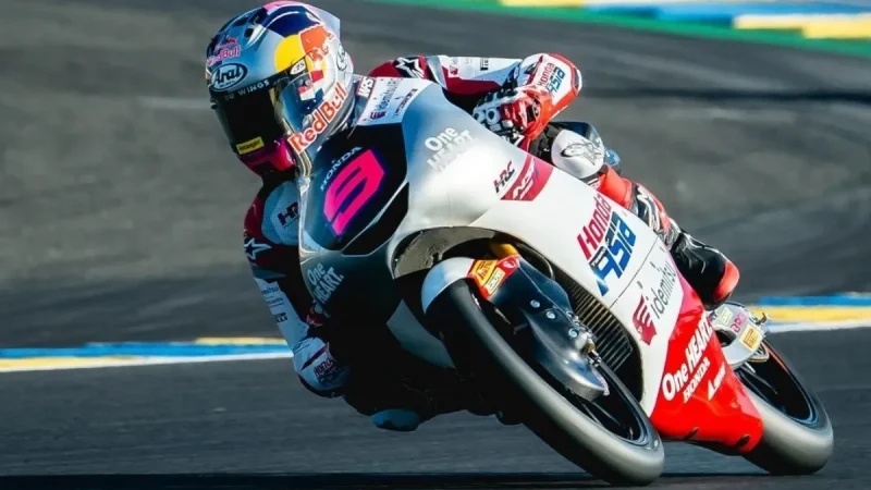 Rival Kena Diskualifikasi, Peluang Veda Ega di Moto3 Meningkat?