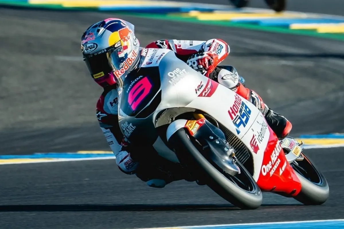 Rival Kena Diskualifikasi, Peluang Veda Ega di Moto3 Meningkat?