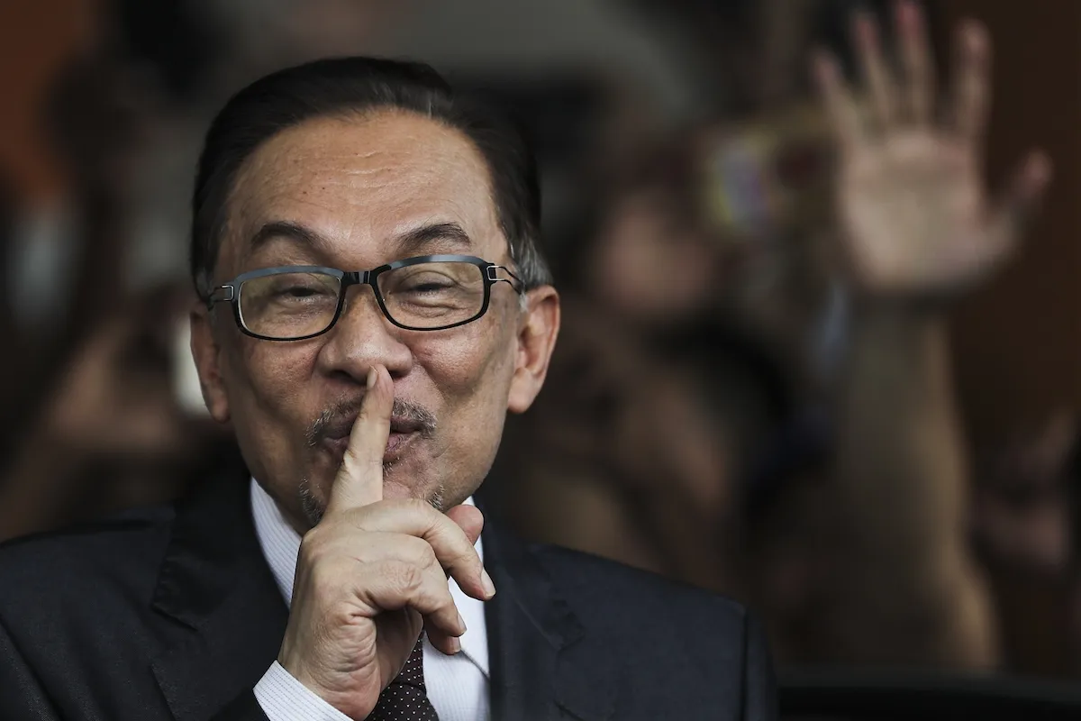 Anwar Ibrahim Siap Deportasi WN Israel yang Ditemukan di Malaysia