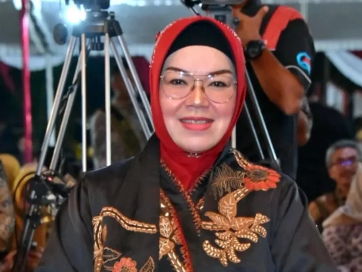 Profil Etik Suryani, Bupati Sukoharjo yang Kena OTT KPK