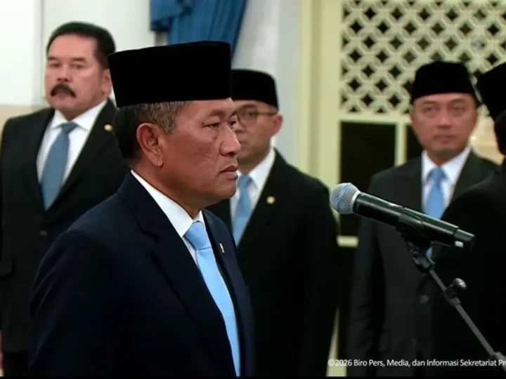 Prabowo Lantik Donny Ermawan, Universitas Republik Indonesia Cetak Calon Pemimpin