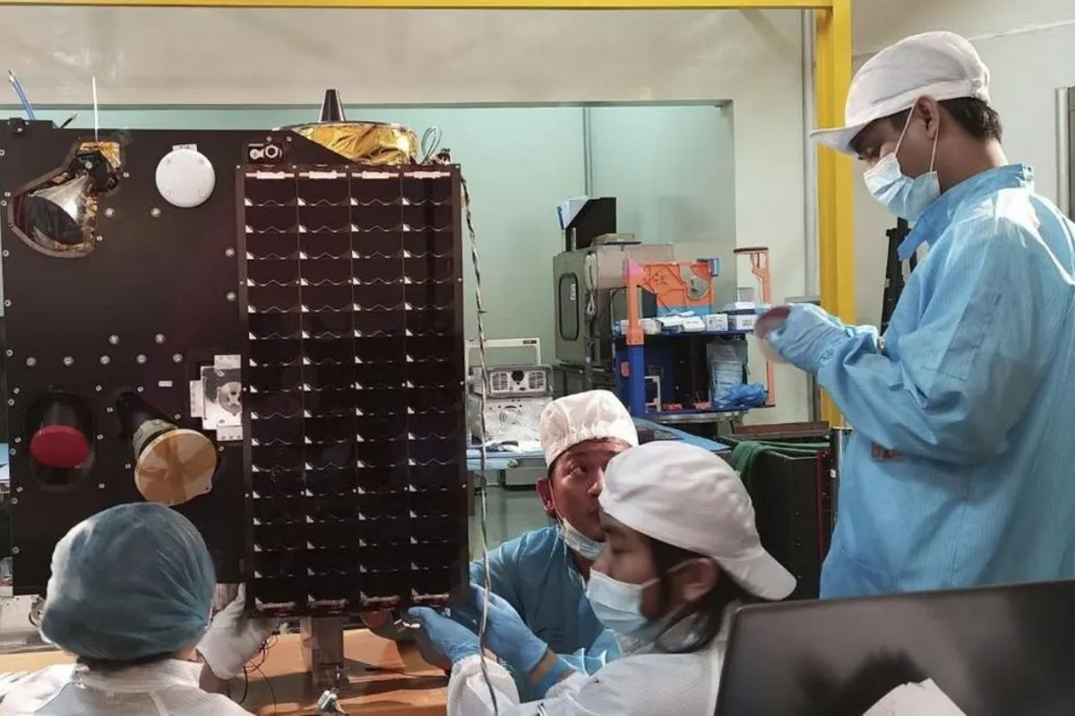Satelit NEO-1 Meluncur Januari 2027, TKDN Capai 65 Persen