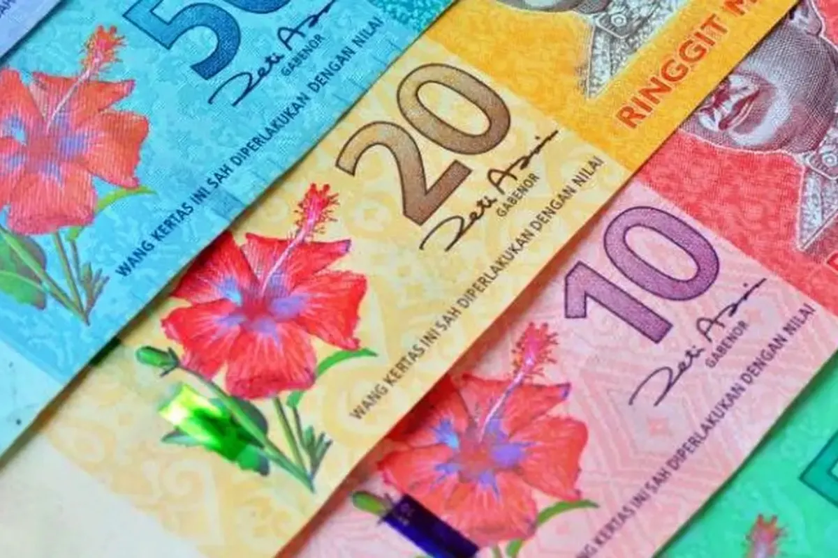 Rupiah dan Ringgit Beda Arah, Malaysia Menguat Saat RI Tertekan