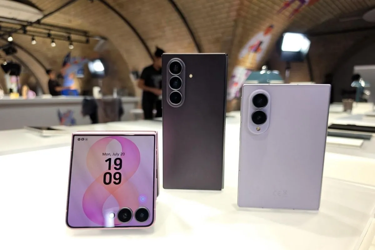 Galaxy Z Fold 8 atau Fold 8 Ultra, Mana yang Cocok untuk Anda?