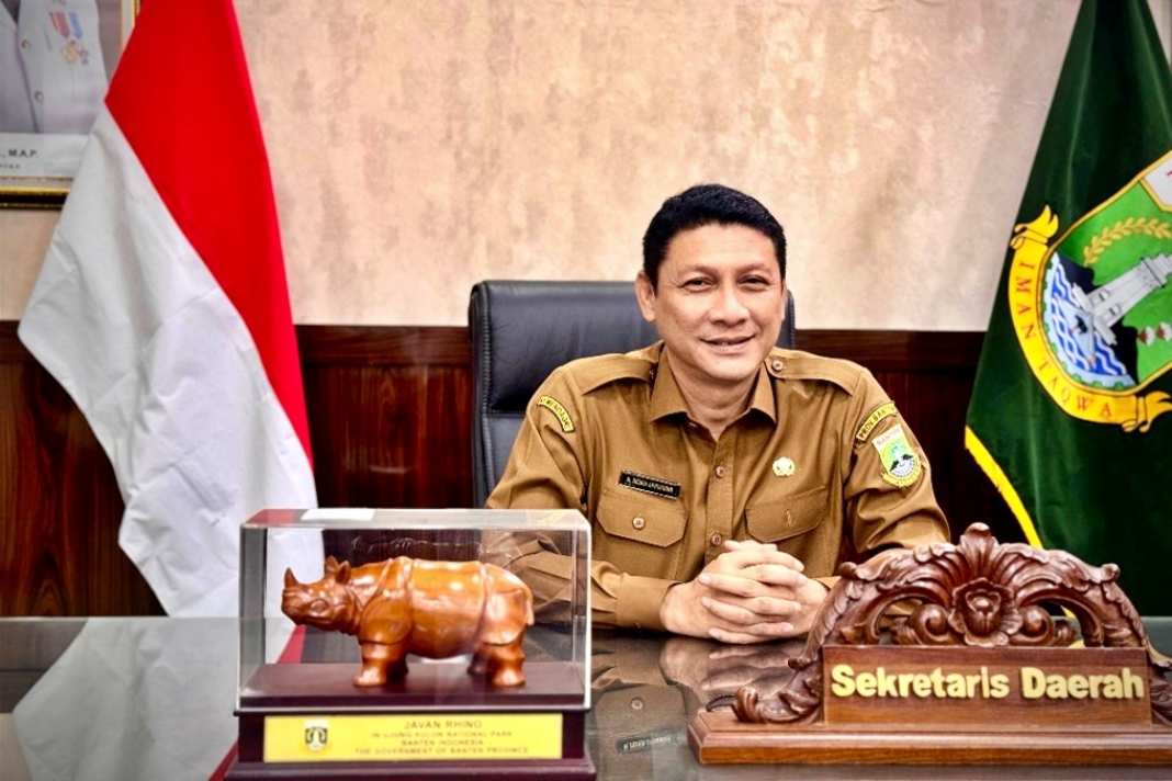 Sekda Banten Deden Apriandhi