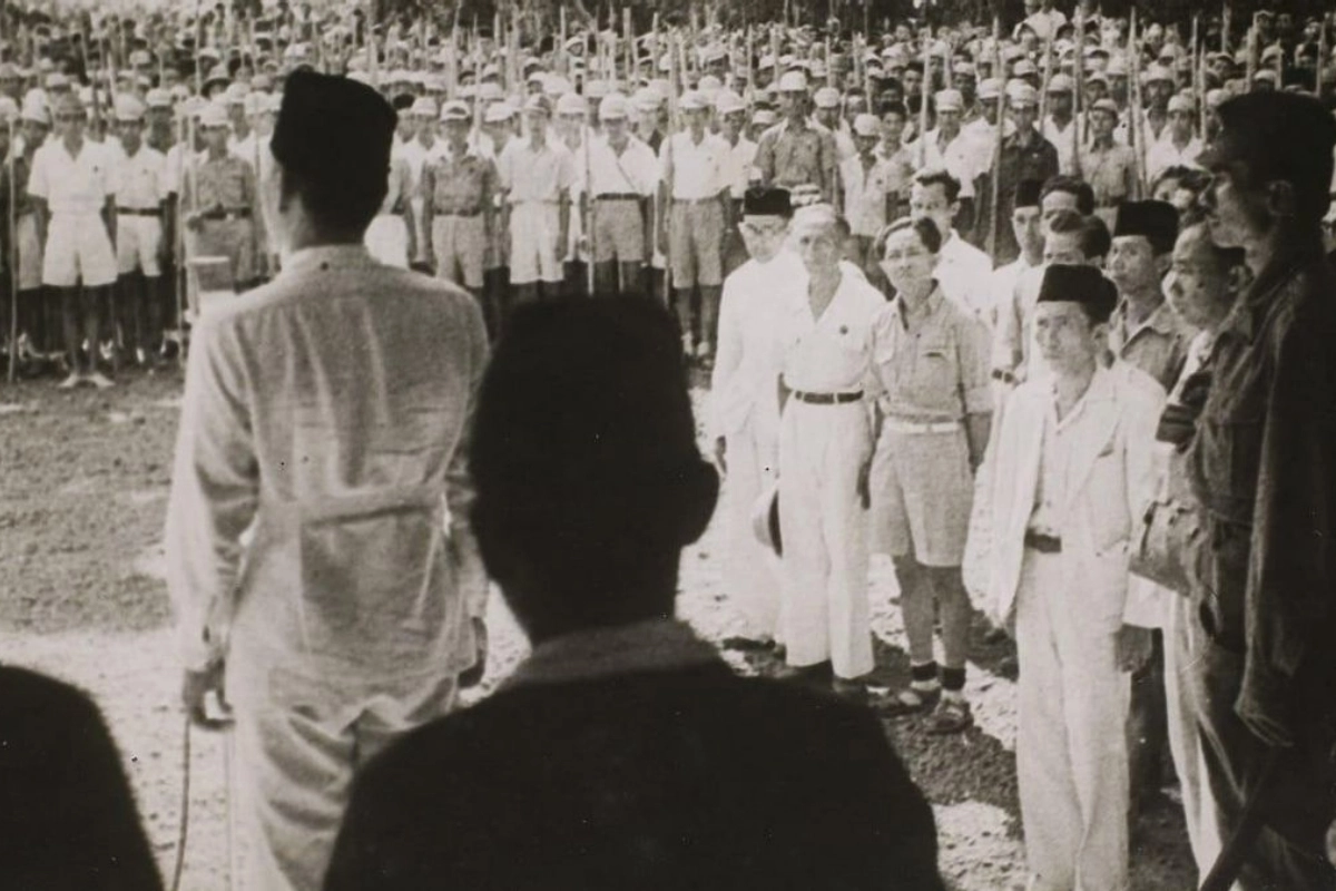 Upacara 17 Agustus 1945