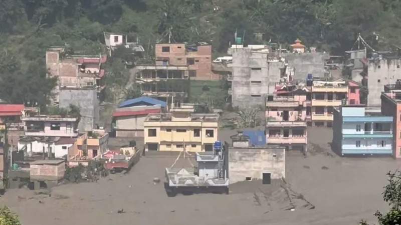 Bukan Gempa, Ini Pemicu Banjir Nepal yang Menewaskan 165 Orang