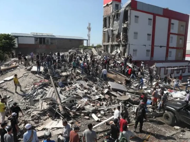 Gempa Kolombia M 7,4 Tewaskan 265 Orang, 496 Masih Hilang
