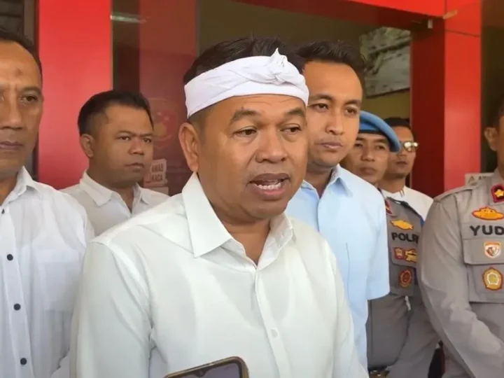 Dedi Mulyadi Minta 5 Oknum Dishub Bekasi Dipecat Usai Diduga Pungli Sopir Truk Rp 1,7 Juta
