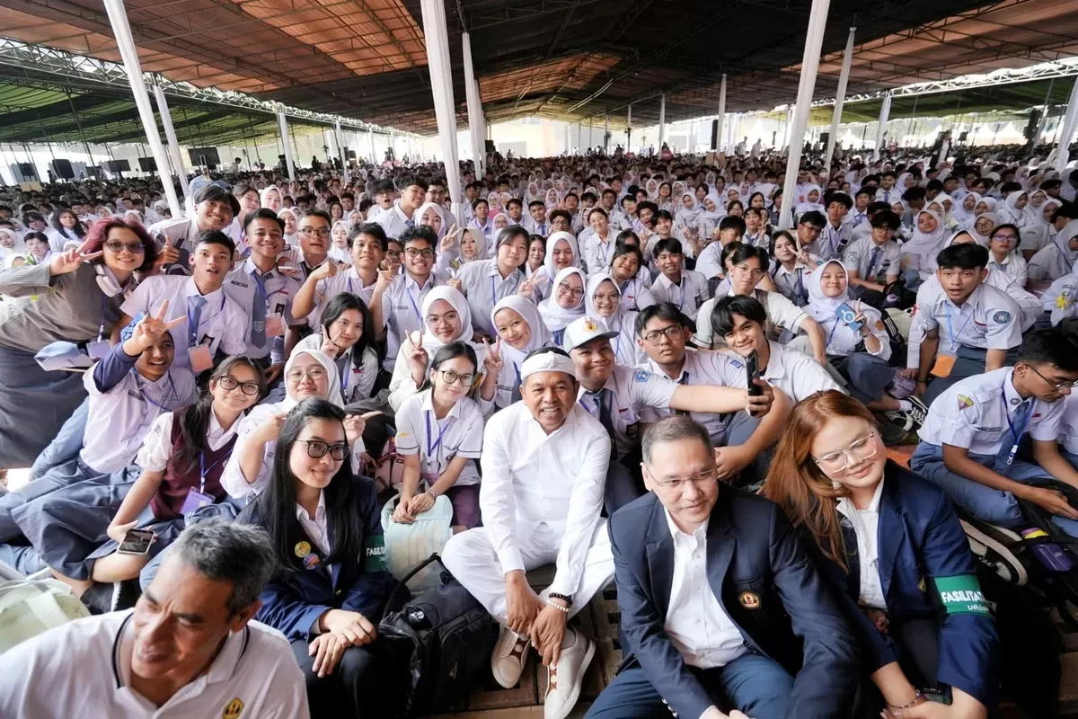 Viral Usai Berbincang dengan Dedi Mulyadi, Begini Kondisi Mahasiswa UNPAD K