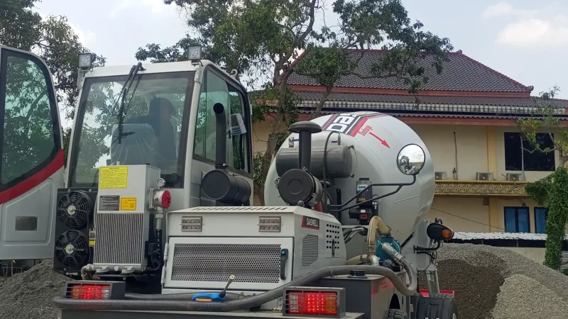 Rumah Syukur Pakai Mesin Beton Canggih untuk Bangun Rumah Warga