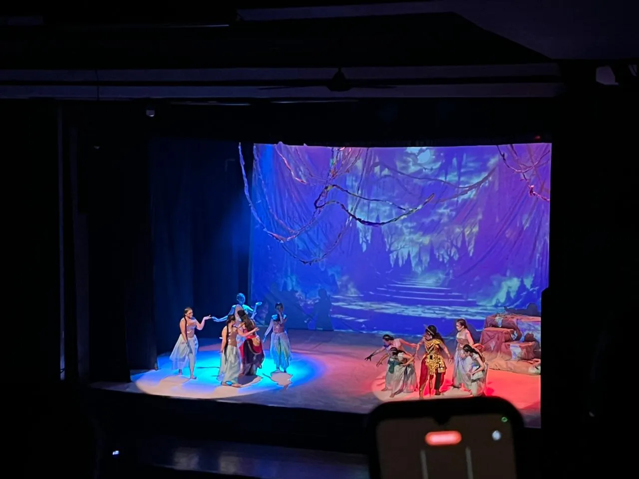 Festival Teater Dosen Indonesia Satukan Riset dan Panggung