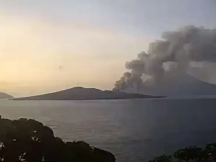 Abu Gunung Anak Krakatau Picu PJJ, Ini Wilayah Terdampak