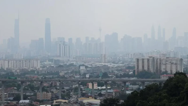 Asap Karhutla Kalimantan Tembus 3 Negara, Sekolah Terdampak