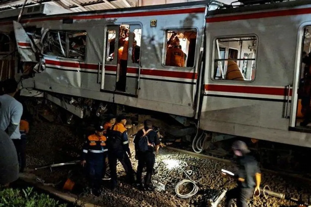 KNKT Ungkap 6 Faktor di Balik Kecelakaan Kereta Anggrek dan KRL Bekasi Timur