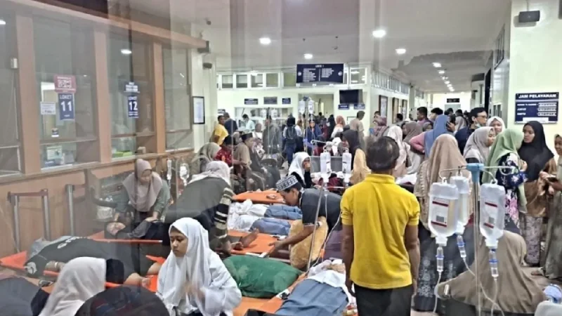 Ratusan Santri Keracunan MBG di Sidoarjo, Distribusi Molor